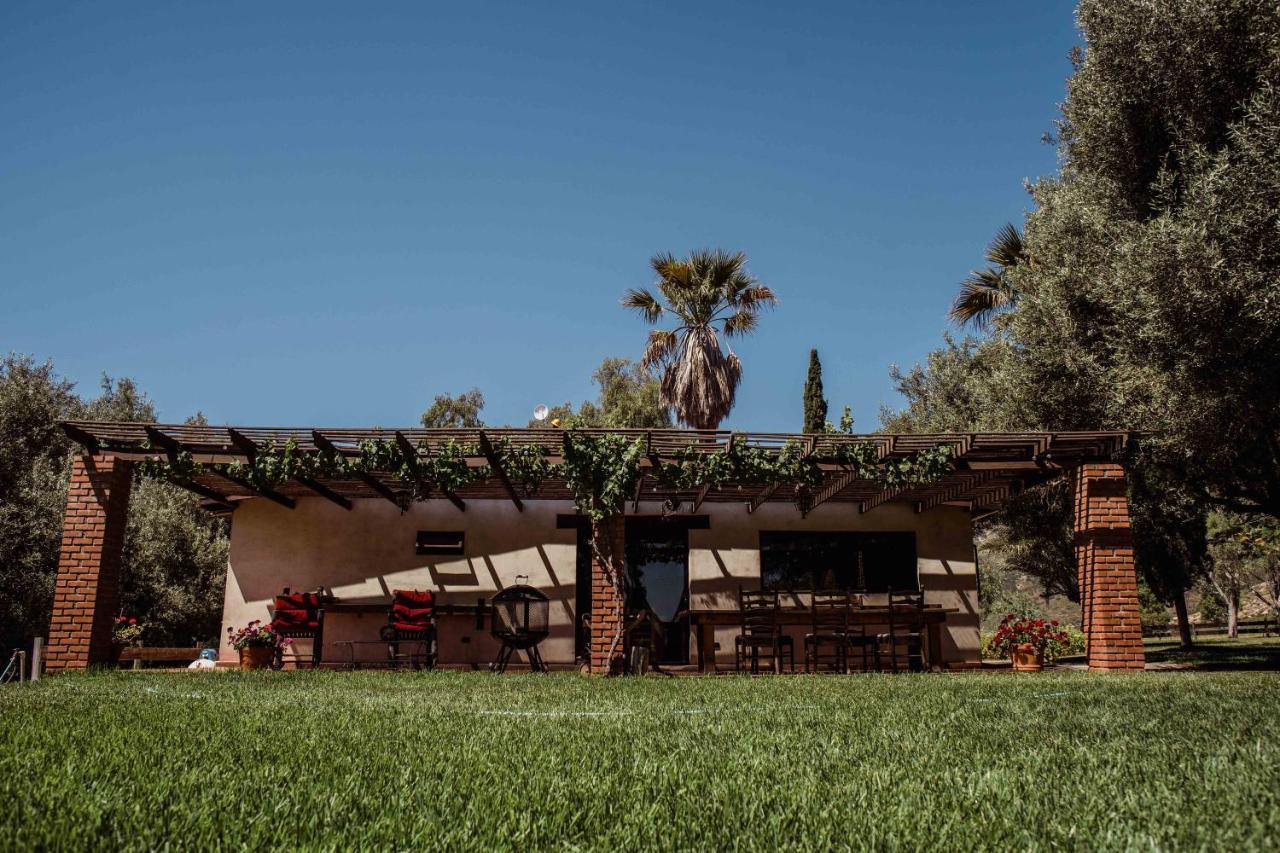 הוילה ואלה דה גוואדלופה Rancho Toros Pintos מראה חיצוני תמונה